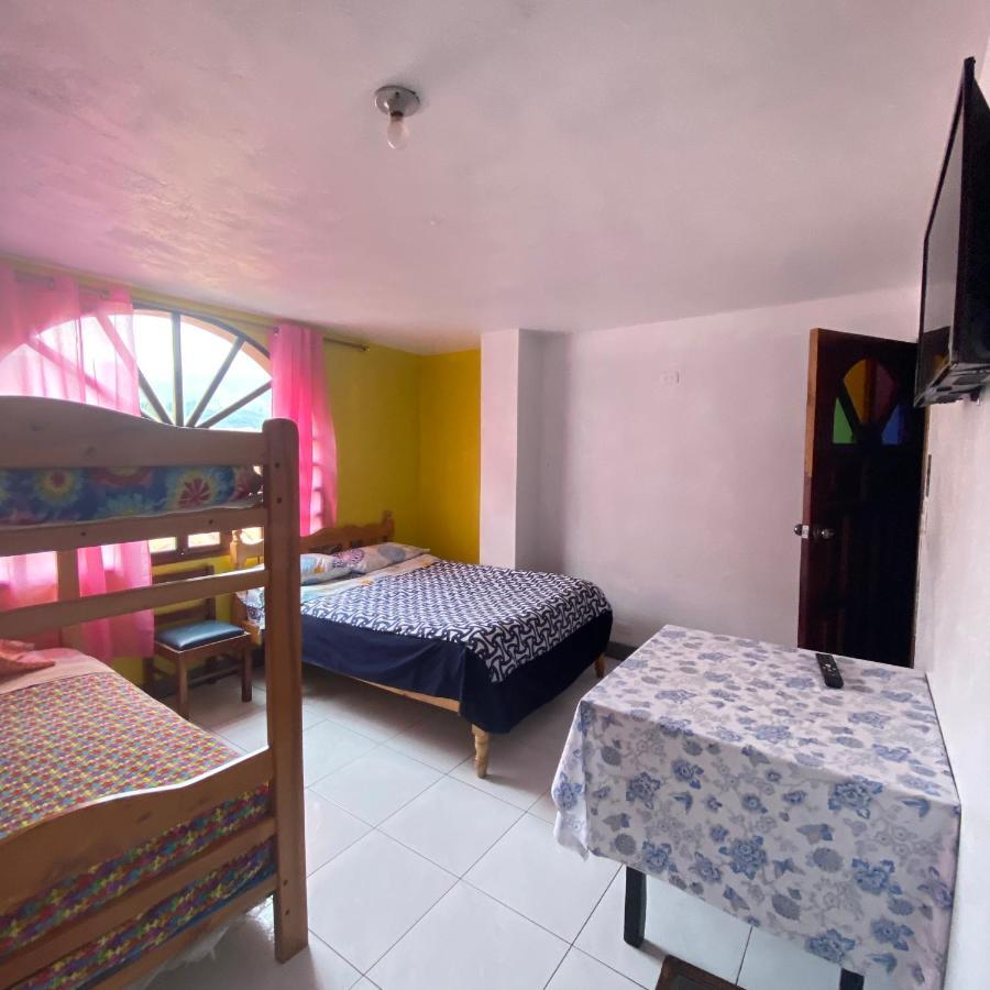 Hostal Chasqui Otavalo Zewnętrze zdjęcie