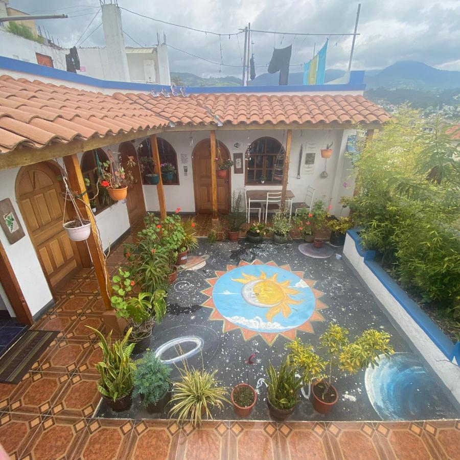 Hostal Chasqui Otavalo Zewnętrze zdjęcie